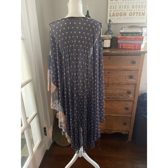 Free People - Kimono dress ruffle v-neck swiming cover up size M/L - Picture 13 of 14